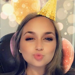 Meet your Posher, Summer